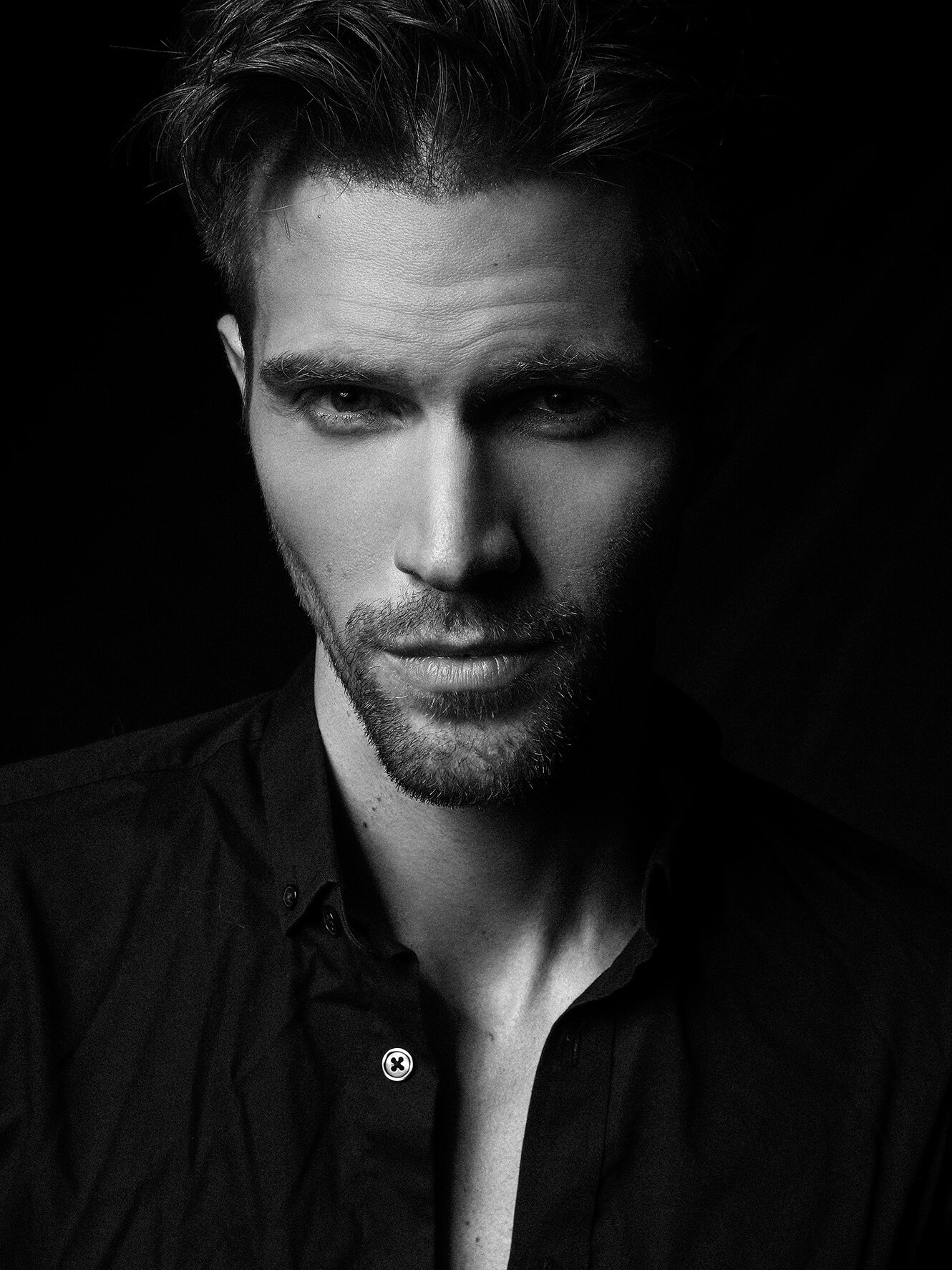 Professional headshot 25